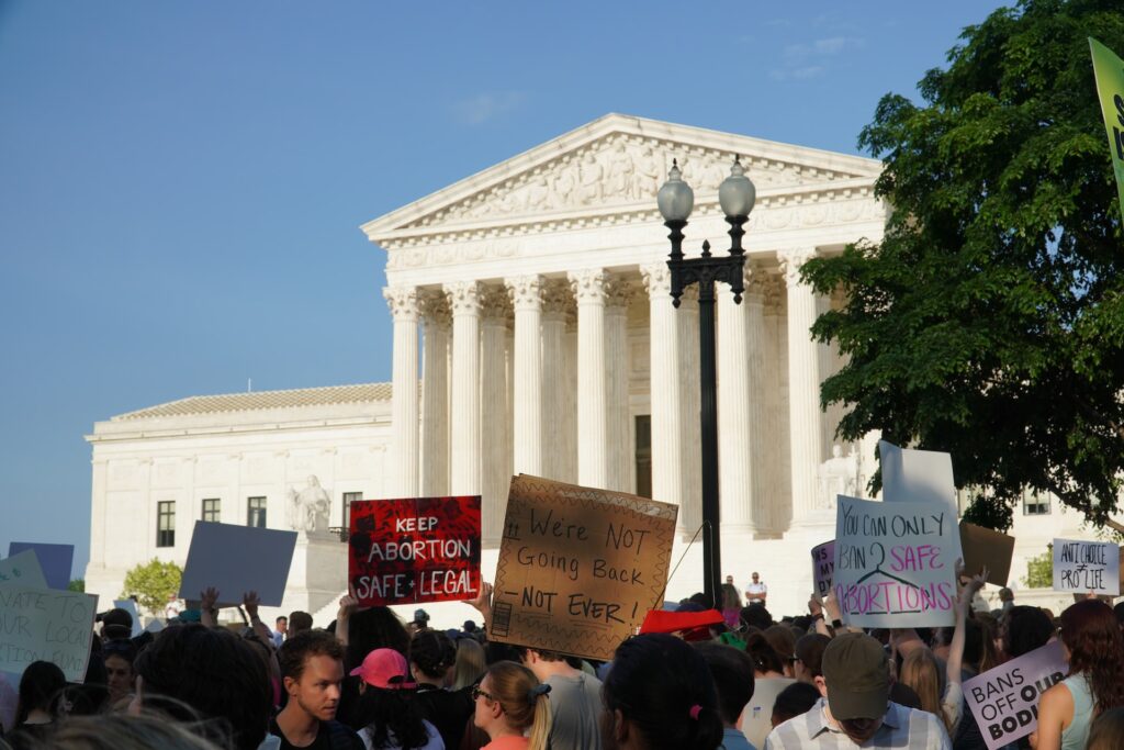Cosmopolitan published a piece applauding the political "wins" scored by The Satanic Temple's abortion clinic, vindictively named after Supreme Court Justice Samual Alito's mom.